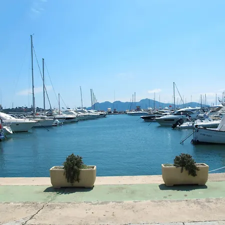 800 M Vom Zentrum Von Entfernt By Interhome *